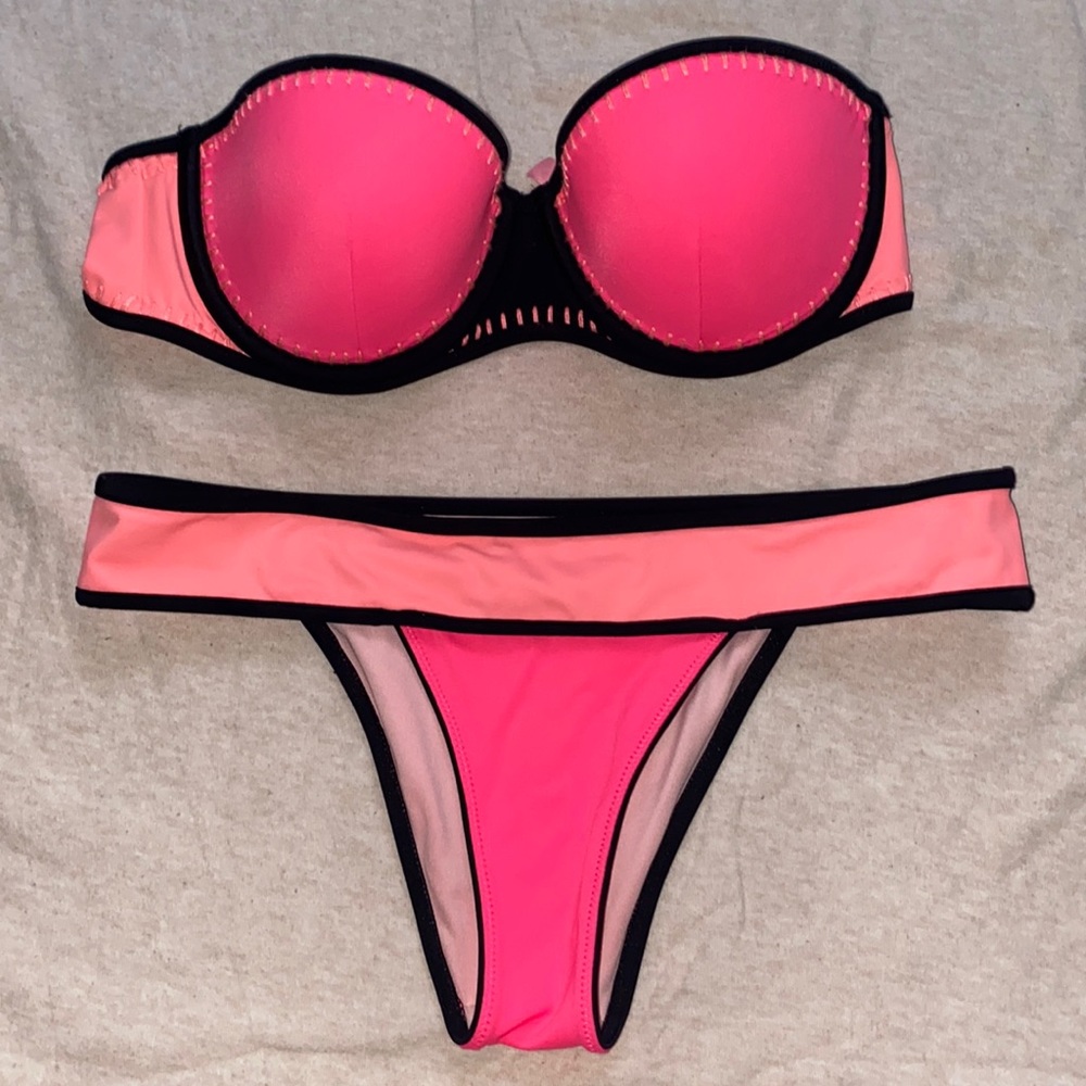 Victoria Secret Underwire Bikini - top32C, btm- SM